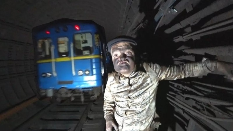 Create meme: digger super sus, super sus, metro through the eyes of a train driver