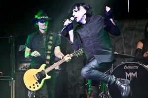 Create meme: Manson, aerosmith, johnny Depp with a guitar