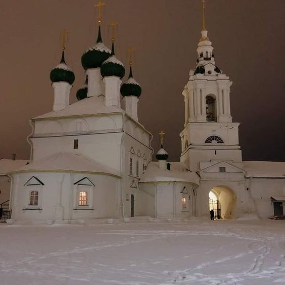 Create meme: Monastery of the All-Merciful Savior Yekaterinburg, Church of our Saviour , Church of the Savior in the ranks of Kostroma foreshortening