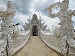 Создать мем: белый храм тайланд, белый храм пхукет, чианграй