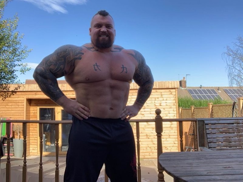 Create meme: Haftor Bjornson and Eddie Hall, haftor bjornsson eddie hall, Eddie Hall Strongman