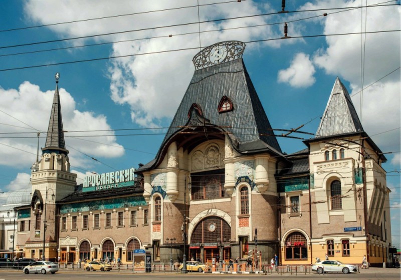 Create meme: Yaroslavsky railway station architect F. Shechtel, Yaroslavsky railway station in Moscow, Yaroslavsky Shekhtel railway station