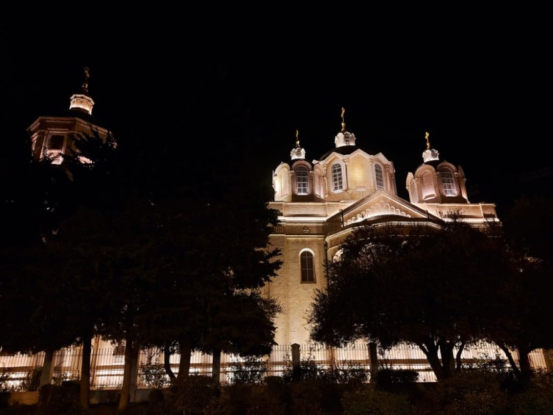 Create meme: Holy Trinity Cathedral (Jerusalem), alexander nevsky temple, Morshansk Cathedral at night