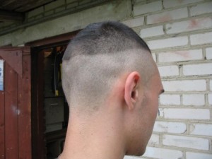 Создать мем: армейская стрижка под ежик, bald fade, стрижка 6 мм