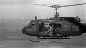 Создать мем: вертолёт uh-1 винт, вьетнам 68 uh-1, вертолет хьюи 1962