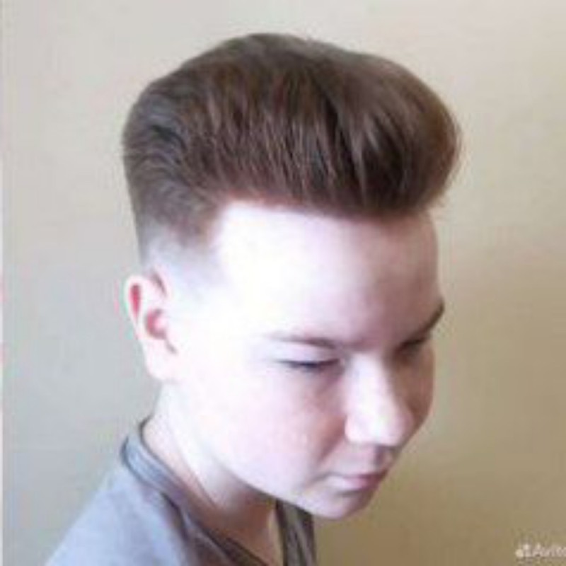 Create meme: undercut haircut, hairstyle undercut , haircut fade undercut