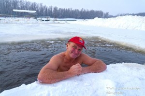 Create meme: Alexandrov Alexander Vasilyevich severoural'sk, swimming in the hole, celebrate the new year in the hole photo