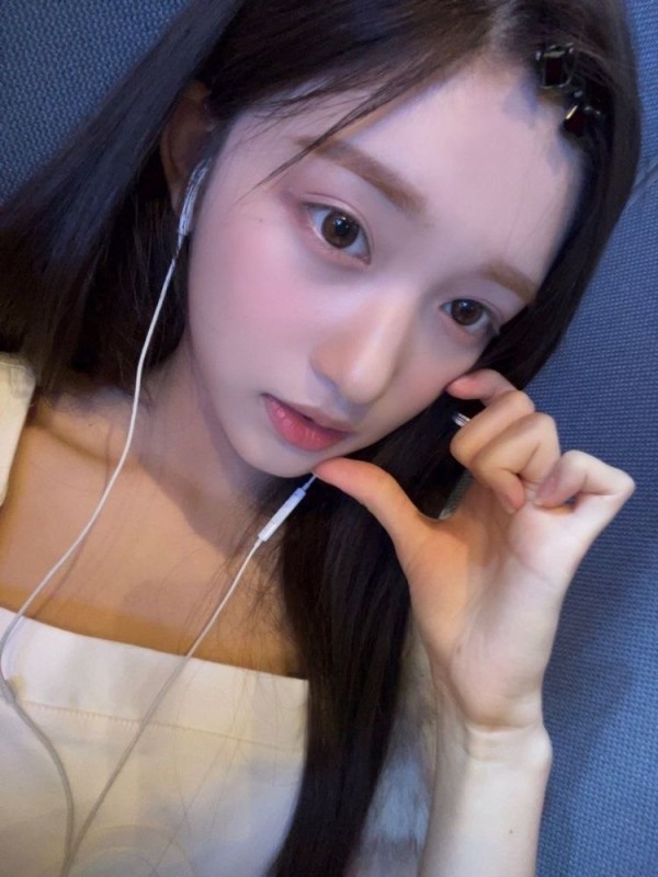 Создать мем: ju jingyi weibo, азиат, женщина