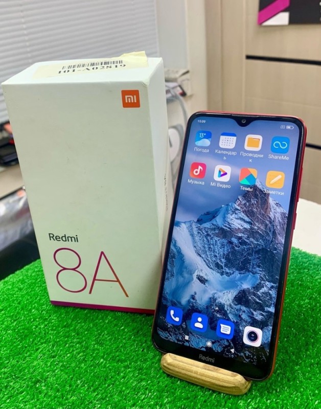 Создать мем: xiaomi redmi note, xiaomi redmi note 8, xiaomi redmi note 9