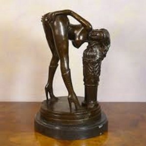 Создать мем: бронза, эротическая скульптура из бронзы, фигурка из бронзы грудь