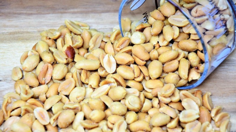 Create meme: peanuts nut, salted nuts, roasted peanuts