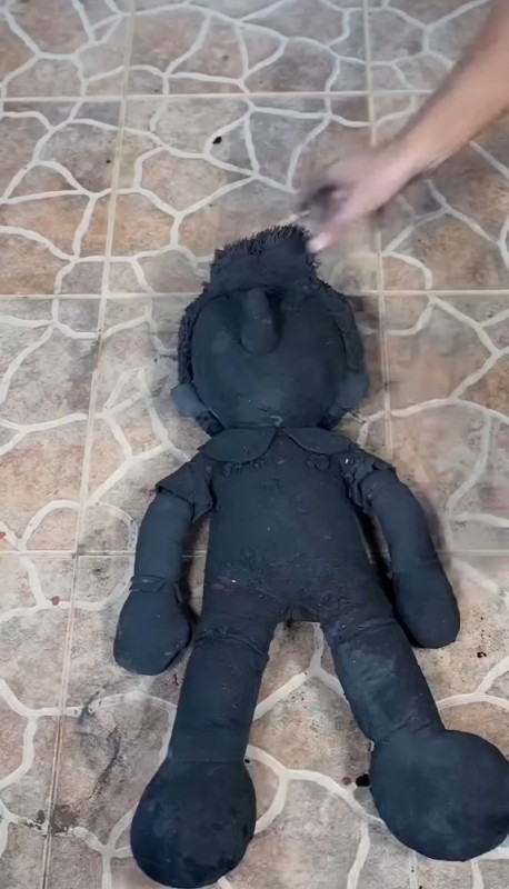 Create meme: kaws toys, black teddy bear, soft toy bear