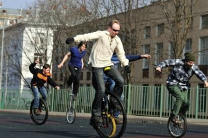 Create meme: bmx in the city, riding the bike with one wheel, unicycle Belgorod