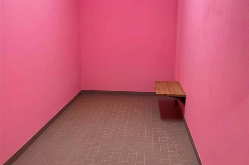 Create meme: interior, empty pink room, empty room 