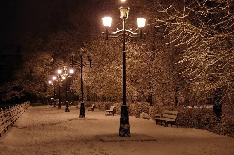 Create meme: snow in the evening, winter night, snow lantern