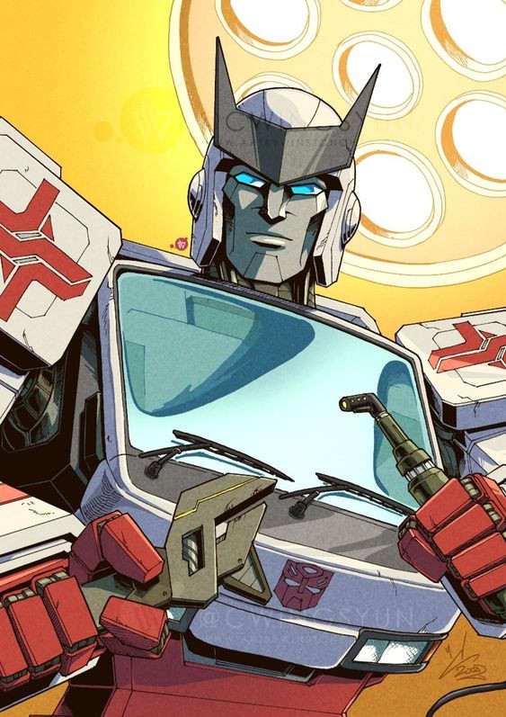 Create meme: transformers , idw transformers, idw transformers