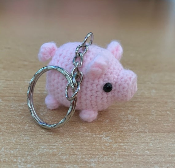 Create meme: piggy crochet keychain, piggy keychain, A soft toy pig keychain
