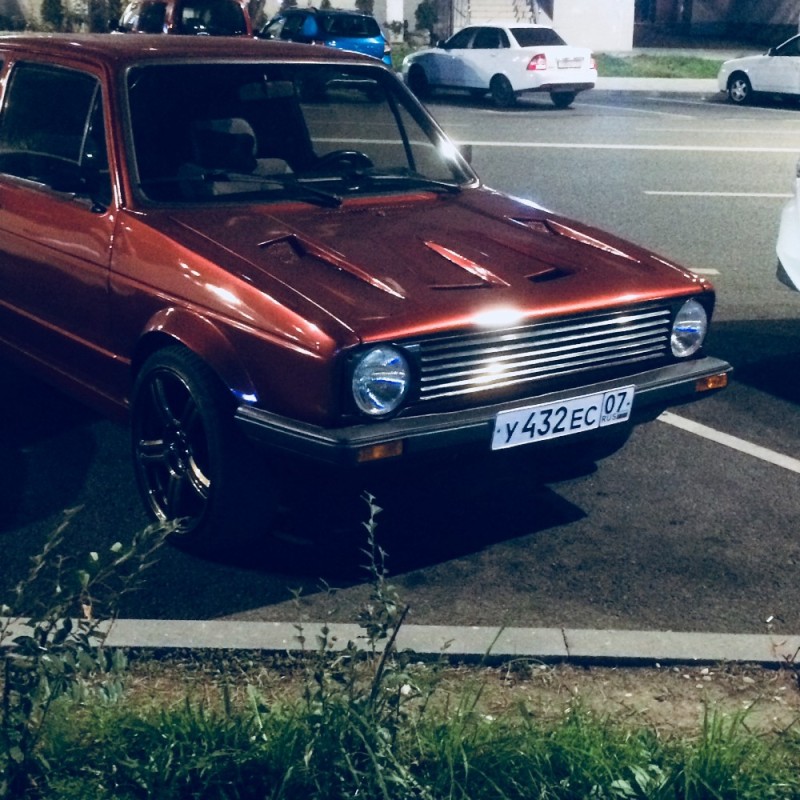 Создать мем: ВАЗ (Lada) 2103, volkswagen, volkswagen golf i