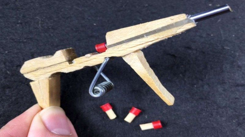 Create meme: a gun from a clothespin, matchcostrel from a clothespin, homemade shooting gun