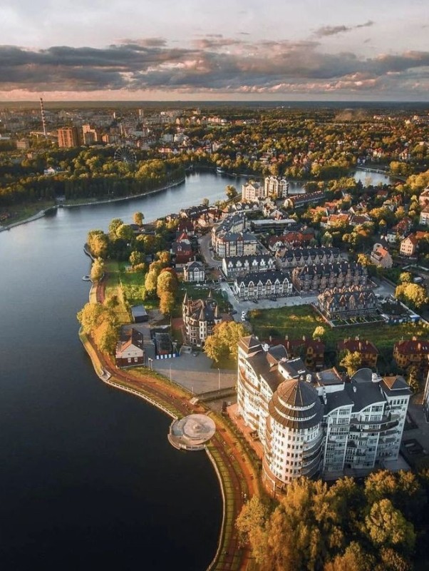 Create meme: upper lake Kaliningrad, panorama of Kaliningrad, aerial photography