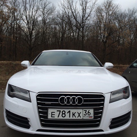 Создать мем: Audi A7 I, audi a 7 2013, audi a 7 2012