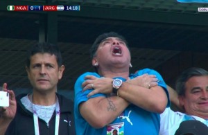 Создать мем: матч нигерия аргентина, maradona, диего армандо