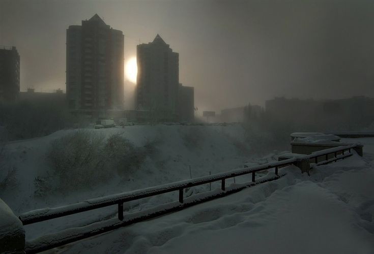 Создать мем: вечерний туман, зима, утро туман