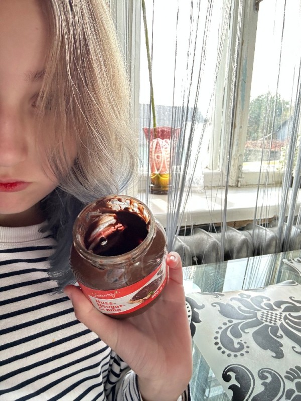 Create meme: girl , face cream, chocolate paste