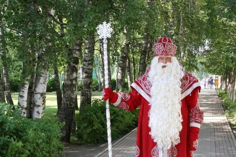 Create meme: Santa Claus Veliky Ustyug, Veliky Ustyug Santa Claus in summer, the real Santa Claus