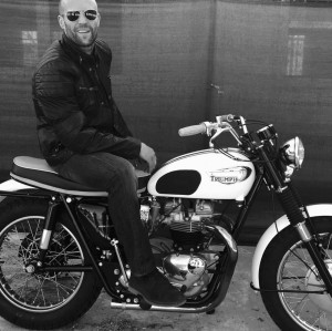 Create meme: motorcycle triumph, 1200 triumph thruxton red, Triumph Thruxton