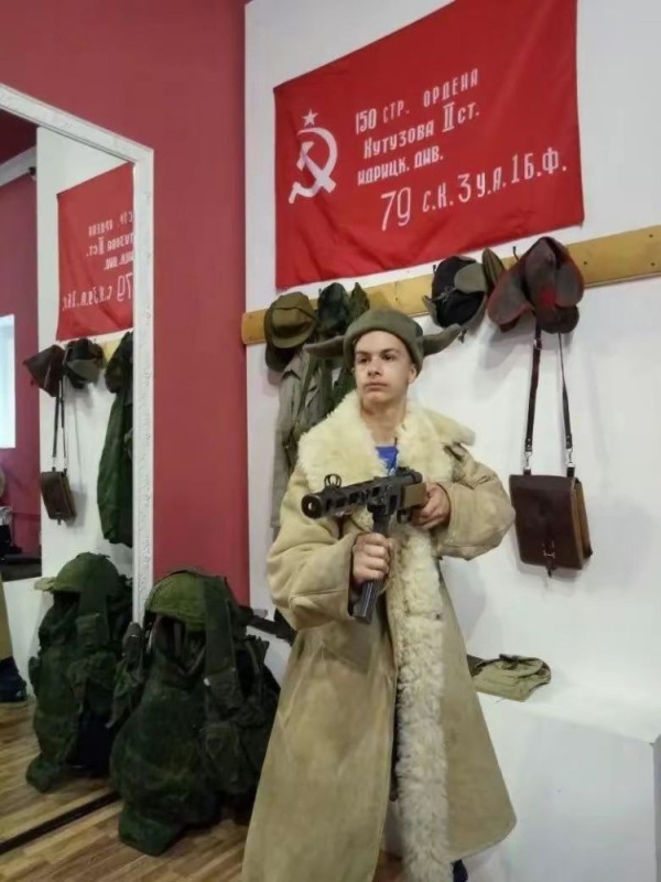 Create meme: the Museum of Weapons in Moscow, Korkinsky and Chelyabinsk Museum, museum of military glory