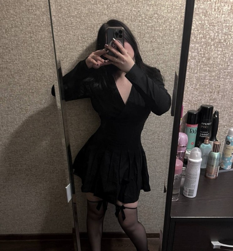 Create meme: Gothic style dress, womens dress, black dress