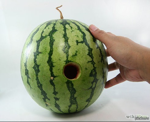 Create meme: ripe watermelon, Kai Green and watermelon, watermelon watermelon