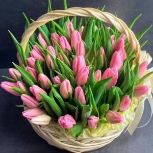 Create meme: beautiful tulips, tulips bouquet, pink tulips
