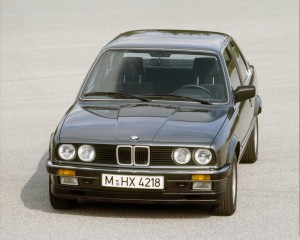 Создать мем: бмв е28 м5, bmw 325 e30, bmw 3