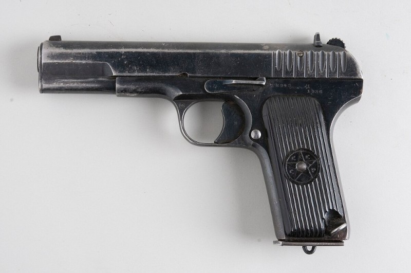 Create meme: tt 33 pistol, pistol model 1933 (TT, Tula, Tokareva), 7.62mm TT pistol (56-A-132)