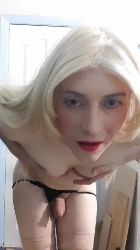 Create meme: girl , femboy face, selfies of crossdressers