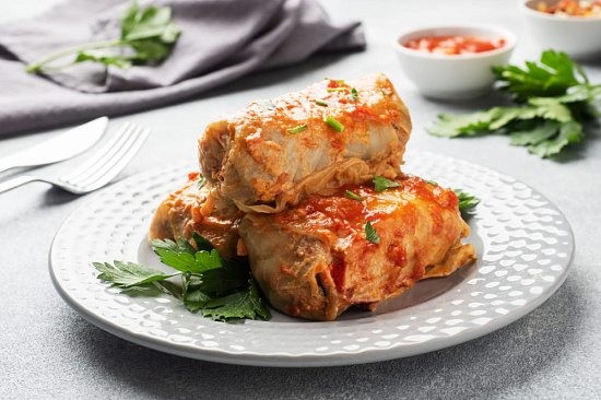 Create meme: cabbage rolls in the oven, lazy cabbage rolls, stuffed cabbage rolls with meat