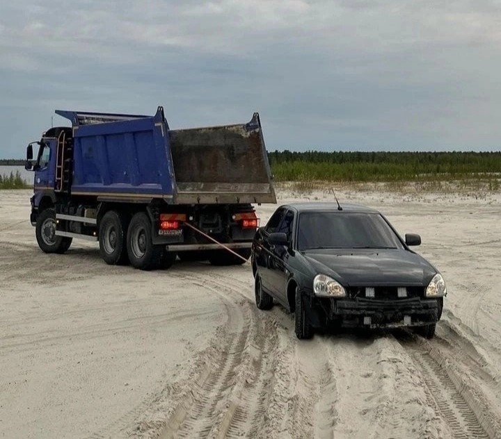 Создать мем: автомобиль, самосвал ман 40.400, самосвал volvo