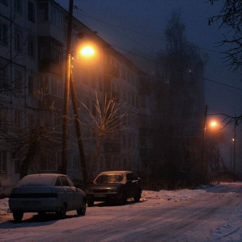 Create meme: winter evening in the city, yard at night, night street