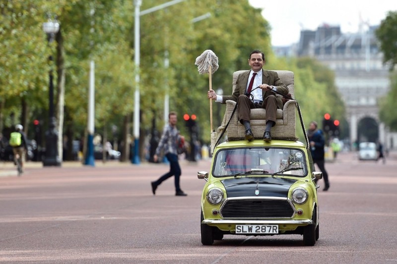 Create meme: three-wheeled car Mr. Bean, Mr. Bean by car, Mr. Bean's car