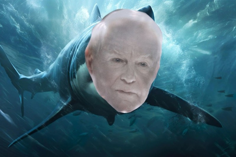 Создать мем: темнота, монстр глубины скока идёт час, акула