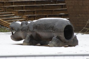Create meme: wooden Hippo with a hole, Hippo, Hippo with a hollow