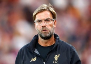 Создать мем: liverpool fc, клопп в трениках, клопп ключ