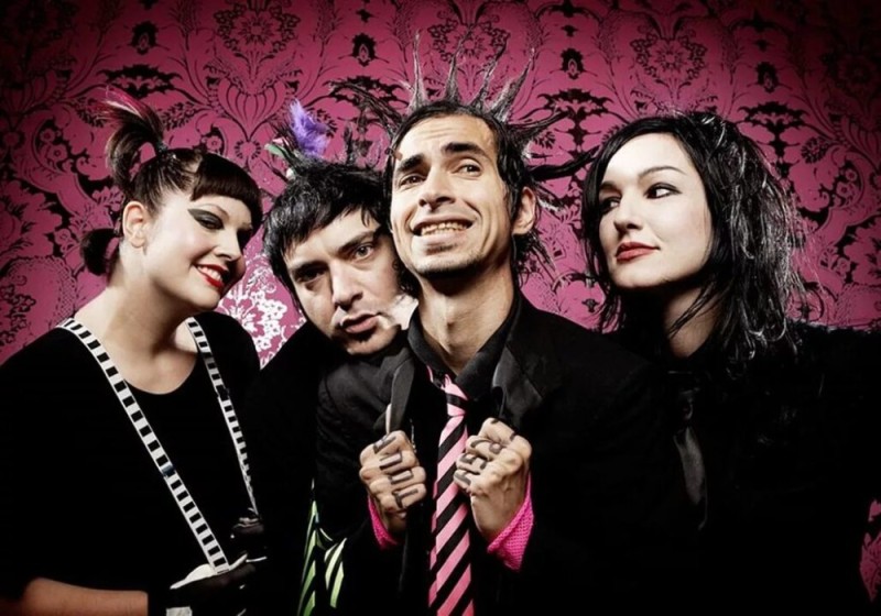 Mindless self indulgence bitches