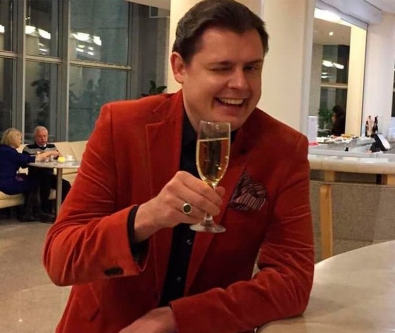 Create meme: evgeny ponasenkov, Eugene panasenkov with a glass of, panasenkov with a glass of