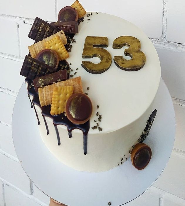 Создать мем: мужские торты, торт мужчине 65 лет, торты на день рождения мужчине