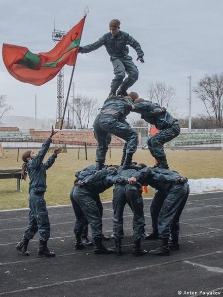 Создать мем: 5 бригада спецназа марьина горка, спецназ узбекистана, 23 февраля тирасполь