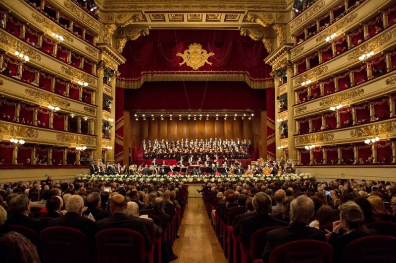 Create meme: la scala opera house, La Scala Theatre, San Carlo Theatre