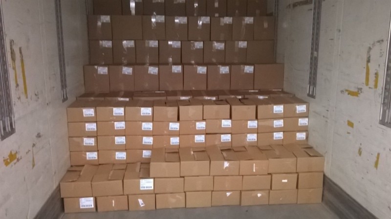 Create meme: packaging, in boxes, wholesale boxes